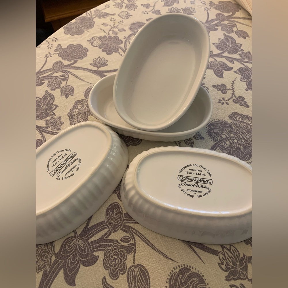 oblong ramekins. 15oz. set of 4. Corningware. Never used.